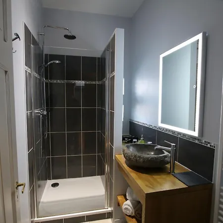 Les écrins - With Jacuzzi Affittacamere