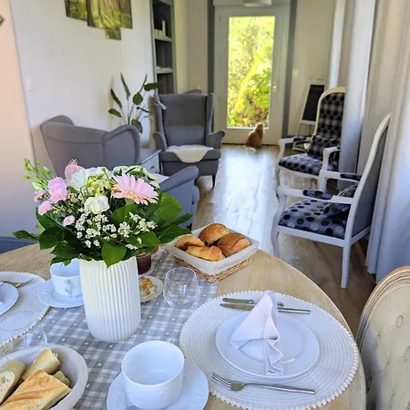 D'hotes Les Ecrins 3* Орбе