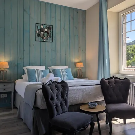 D'hotes Les Ecrins 3*