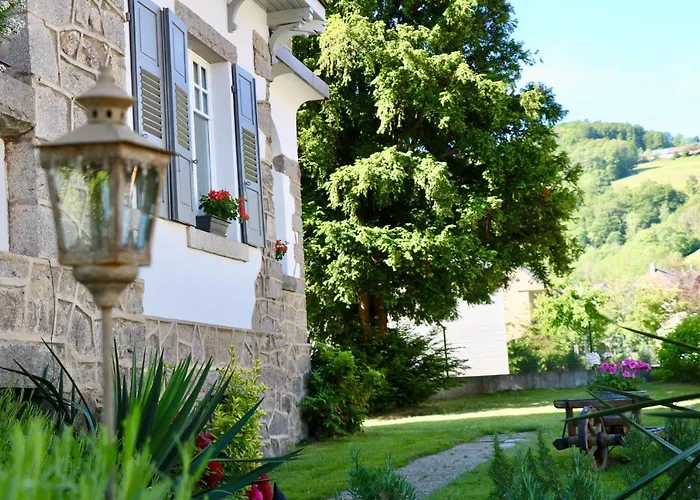 Les Ecrins - With Jacuzzi Gasthuis