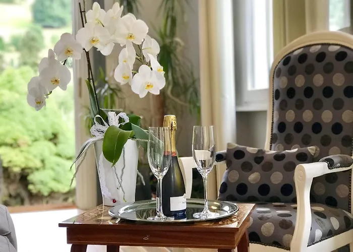 Les Ecrins - With Jacuzzi