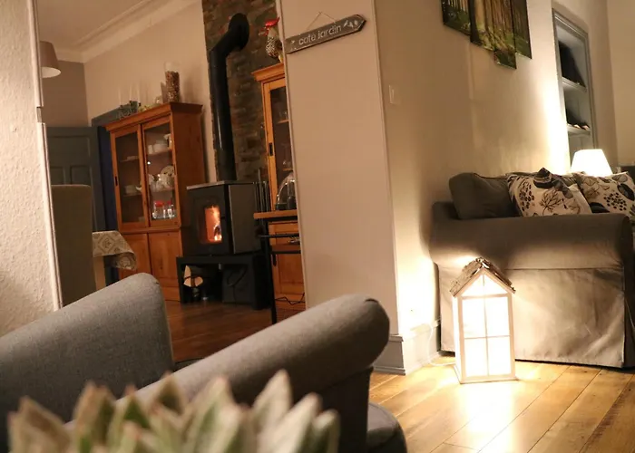 Gasthuis Les Ecrins - With Jacuzzi