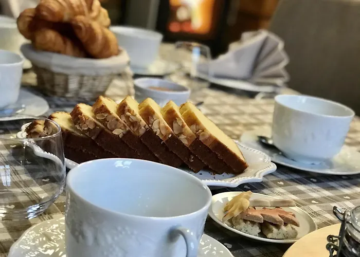 Gasthuis Les Ecrins - With Jacuzzi 3*