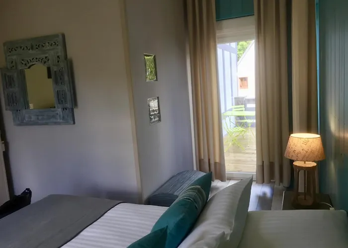 Gasthuis Les Ecrins - With Jacuzzi Orbey