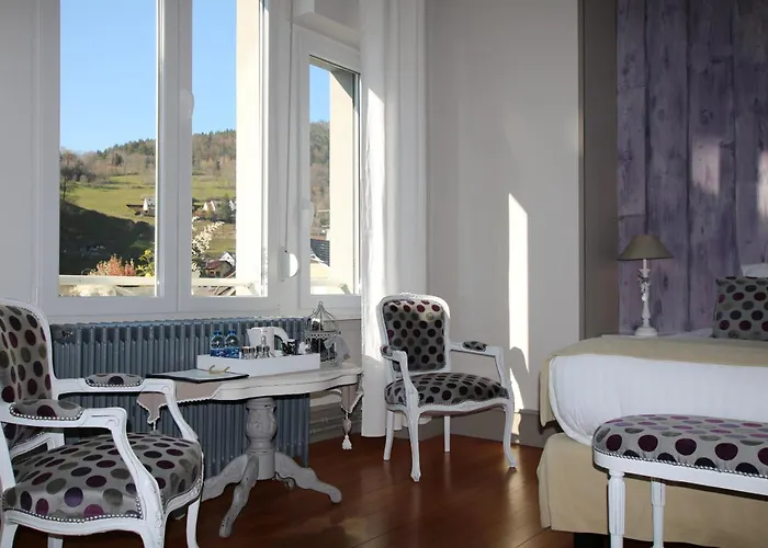 Les Ecrins - With Jacuzzi Gasthuis